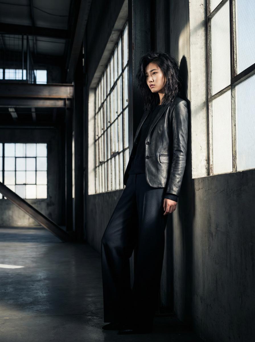 老司机传媒-工业风格写真传媒